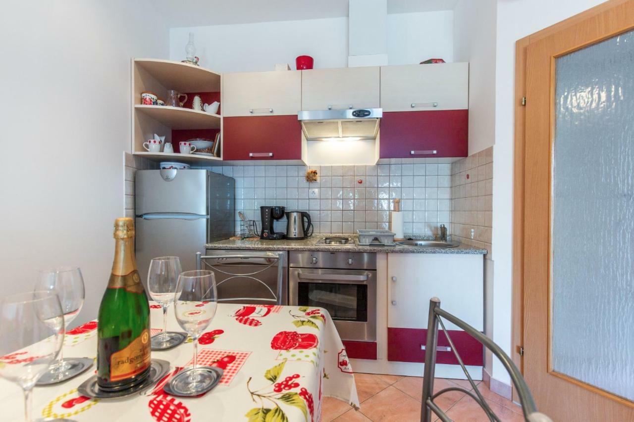 Apartment Jasna With Breathtaking Sea View, Terrace And Free Parking Hreljin 外观 照片